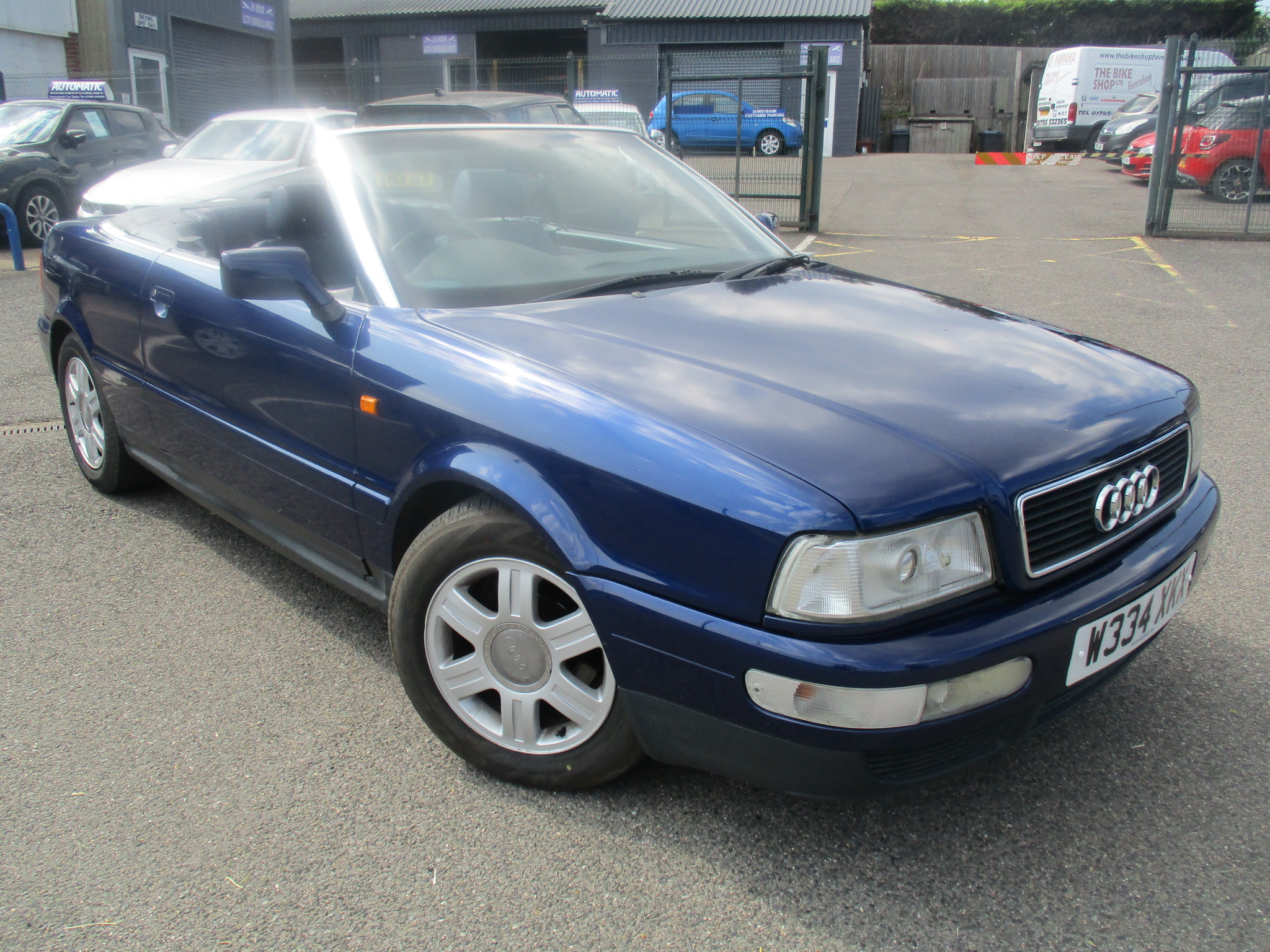 AUDI 1.8 CABRIOLET 2000